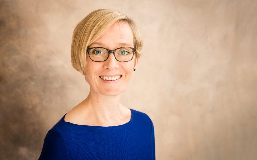 RICARDA HOWE