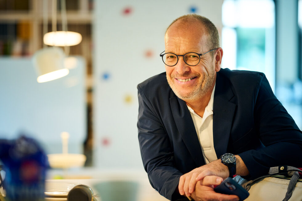 Markus Gammert von WORKWELL anlässlich des Mitarbeiter-Shootings; fotografiert von Dieter Düvelmeyer, ©Foto: Dieter Duevelmeyer